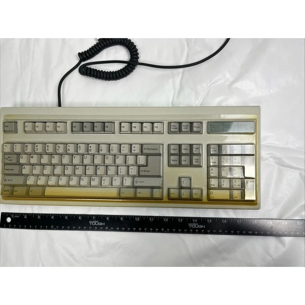 VTG‎ Retro KEYBOARD BTC-5339R 5-Pin DIN AT w/Protective Case Taiwan ROC Untested